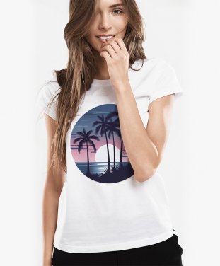 Жіноча футболка Пальмовий пляж - На заході сонця