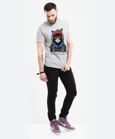 Чоловіча футболка  Black Cat - олдскульний, що створює настрій на дев'ять життів