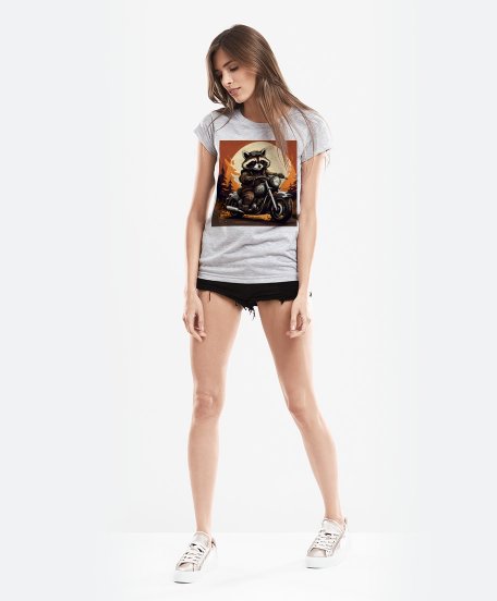 Жіноча футболка Єнот-байкер
