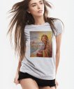 Жіноча футболка Дівчина та лама