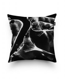Подушка квадратна Абстрактный рисунок нитью на черном 7