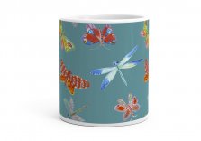 Чашка бабочки и стрекозы патерн