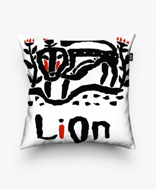 Подушка квадратна лев