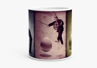 Чашка яйцо и воин