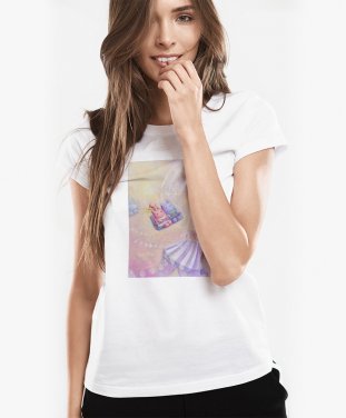 Жіноча футболка Пухнастики. Лови момент