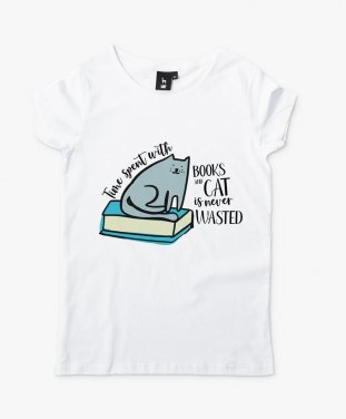 Жіноча футболка Киця сидить на книжці