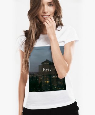 Жіноча футболка Київ