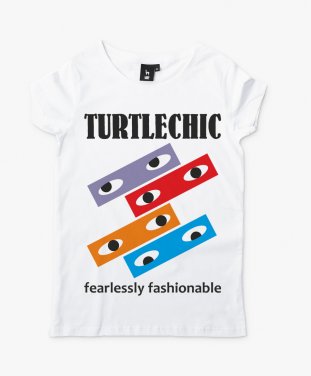 Жіноча футболка TurtleChic: Безстрашно модний