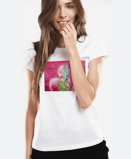 Жіноча футболка Квіти серед нас