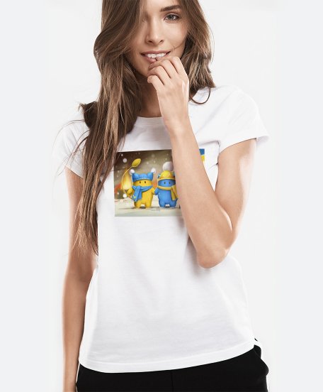 Жіноча футболка Пухнастики вірять в Україну