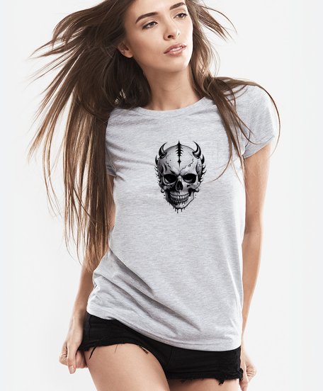 Жіноча футболка Злий череп з рогами
