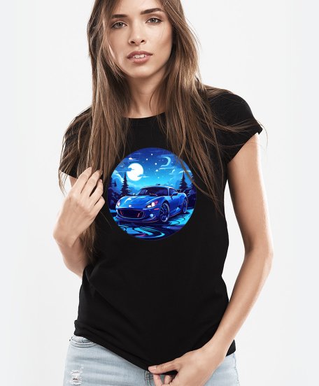 Жіноча футболка Спортивний автомобіль у лісі